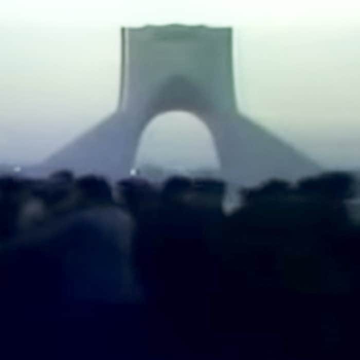 a0685807168_16